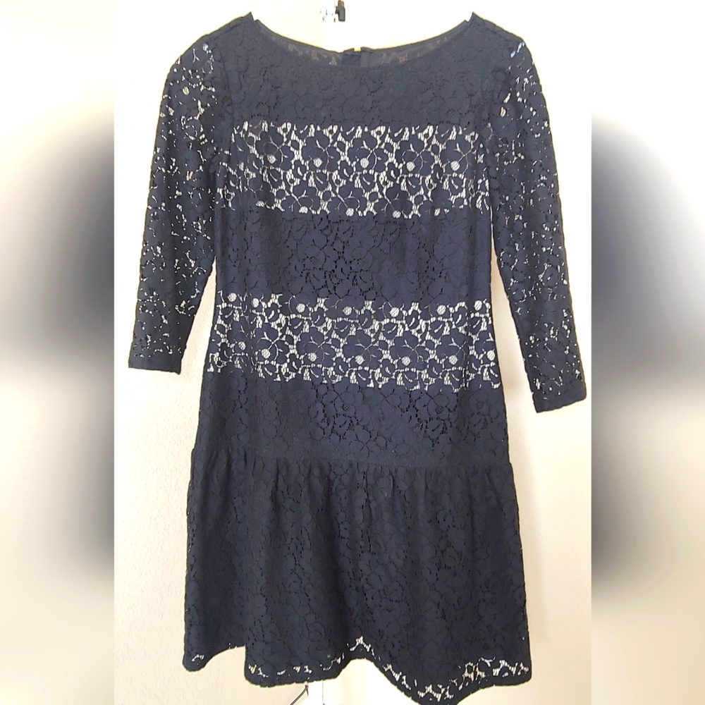 Ann Taylor black lace mini dress sz 0